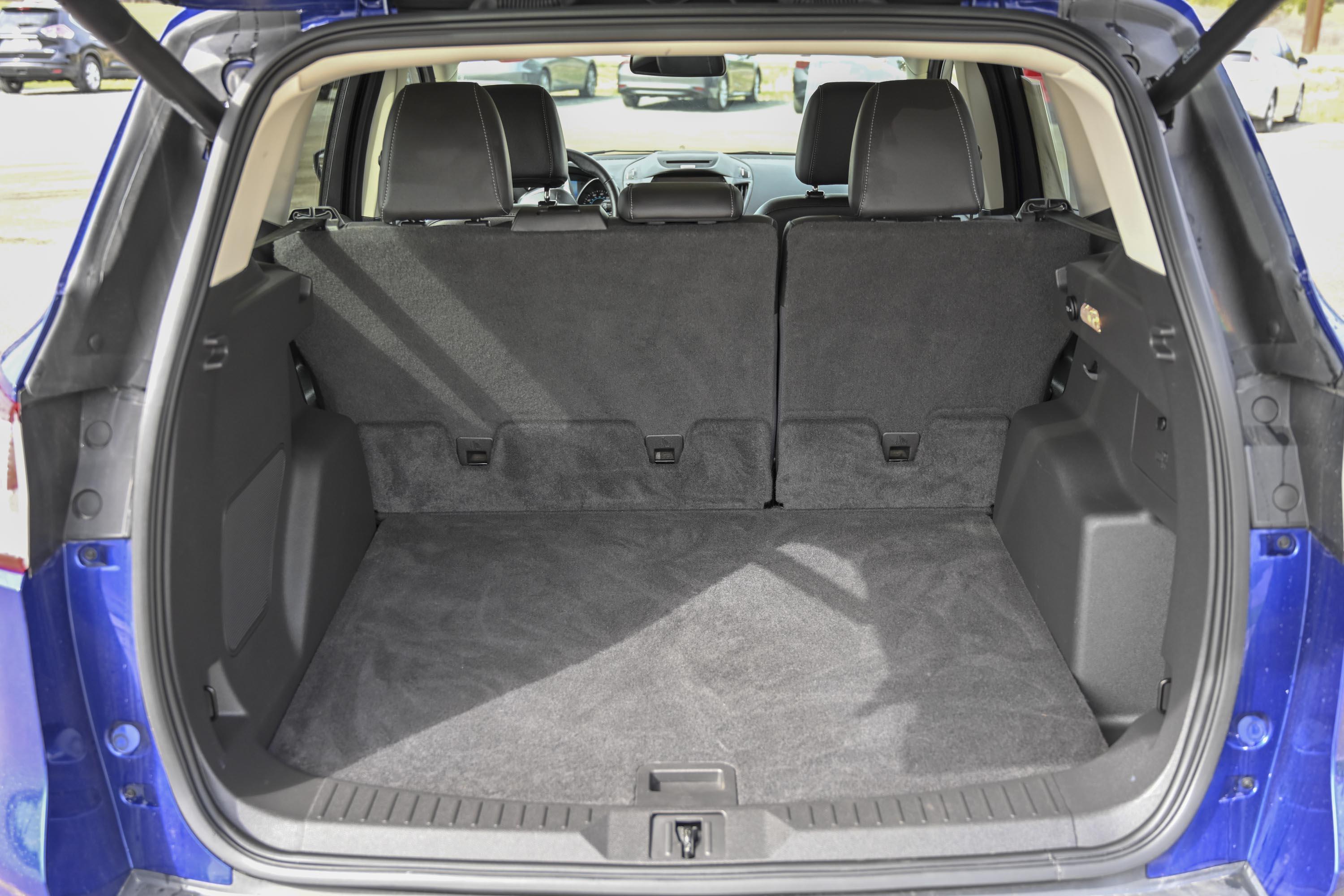 16 Ford Escape 3