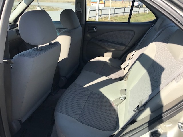 2004 Nissan Sentra 2