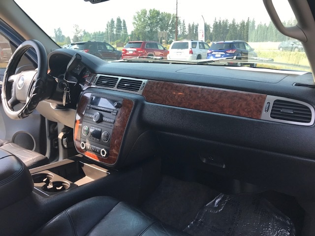2008 Chevy Tahoe 9
