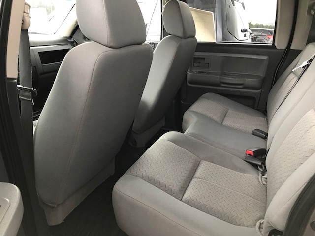 2008 Dodge Dakota 6