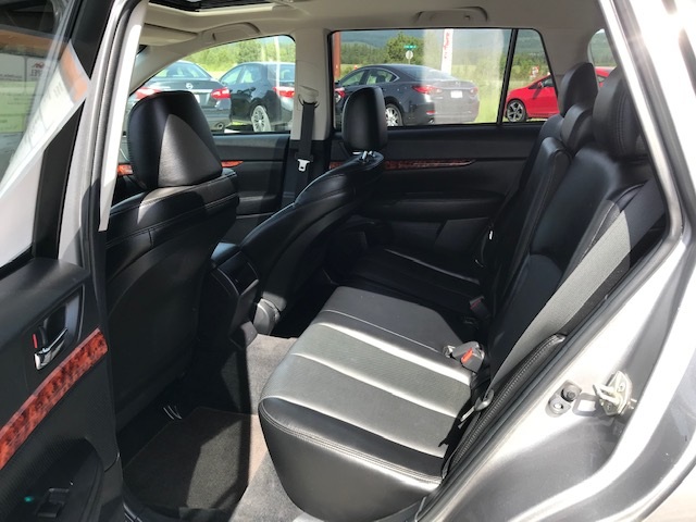2010 Subaru 9