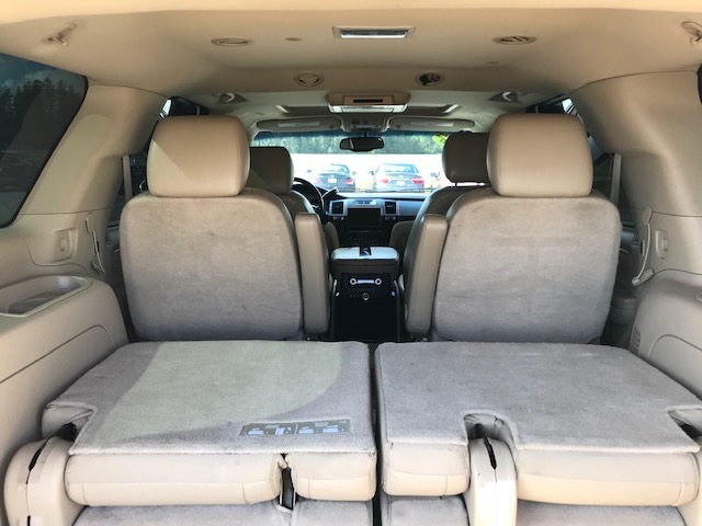 2011 Cadillac Escalade 13