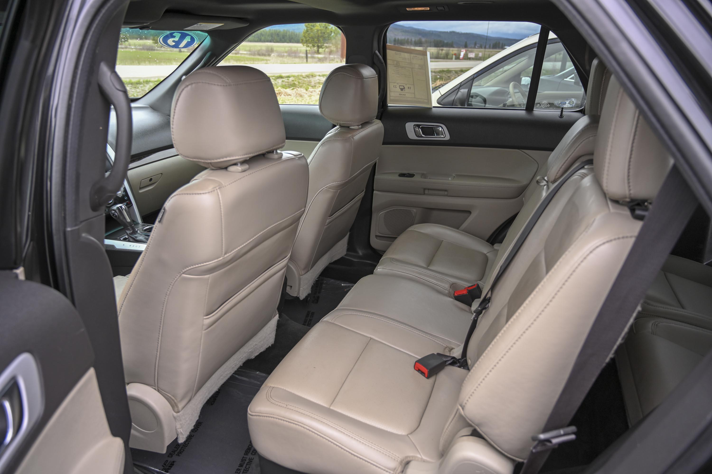 2015 Ford Explorer 1