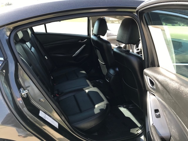 2017Mazda6 1