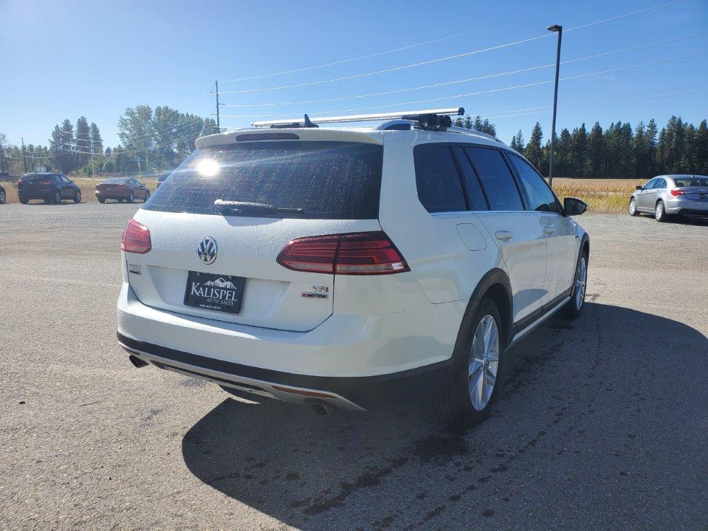 2018 Volkswagon golf 4