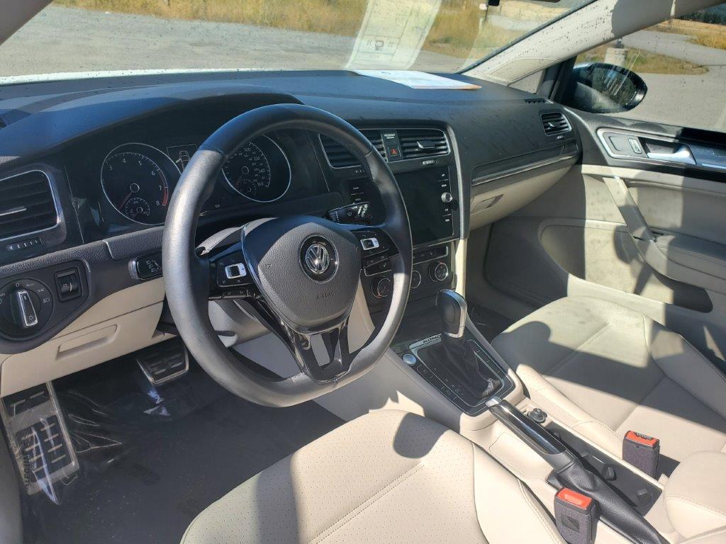 2018 Volkswagon golf 6